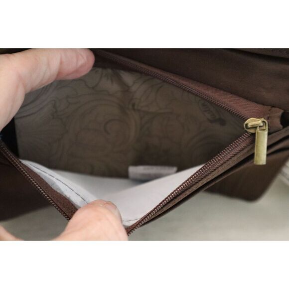 Justin Boots 22108516W Women's Textured Brown Leather Yoke Slim Wristlet Wallet - Picture 6 of 9